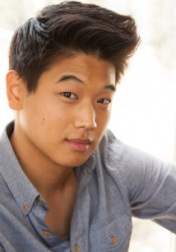 Download all the movies with a Ki Hong Lee