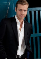 Download all the movies with a Anthony Ingruber