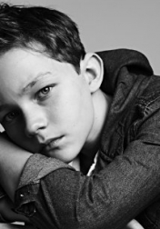 Download all the movies with a Levi Miller