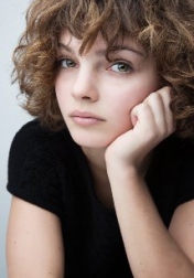 Download all the movies with a Camren Bicondova