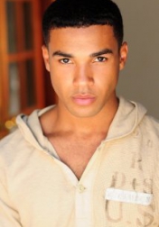 Download all the movies with a Lucien Laviscount