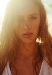 Download all the movies with a Dylan Penn