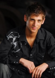 Download all the movies with a Jean-Luc Bilodeau