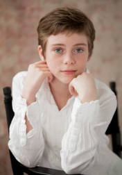 Download all the movies with a Sophia Lillis