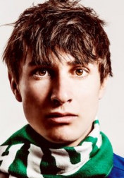 Download all the movies with a Tom Rosenthal