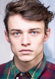 Download all the movies with a Thomas Doherty