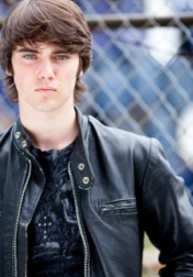 Download all the movies with a Cameron Bright