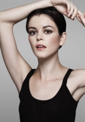 Download all the movies with a Nora Zehetner