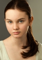 Download all the movies with a Liana Liberato