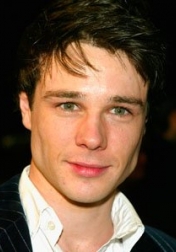 Download all the movies with a Rupert Evans
