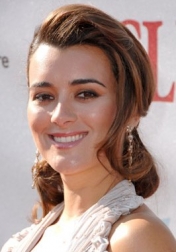 Download all the movies with a Cote de Pablo