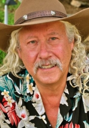 Download all the movies with a Arlo Guthrie