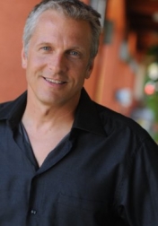 Download all the movies with a Patrick Fabian