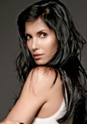 Download all the movies with a Padma Lakshmi