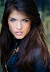 Download all the movies with a Marie Avgeropoulos
