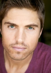 Download all the movies with a Eric Winter