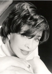 Download all the movies with a Anne Archer