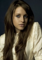 Download all the movies with a Carly Chaikin
