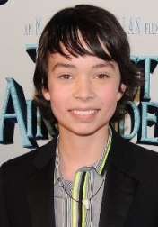 Download all the movies with a Noah Ringer