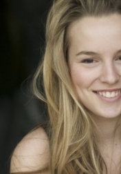 Download all the movies with a Bridgit Mendler